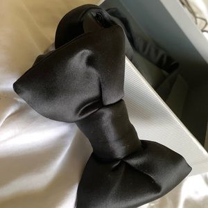 Tom Ford black satin bow tie